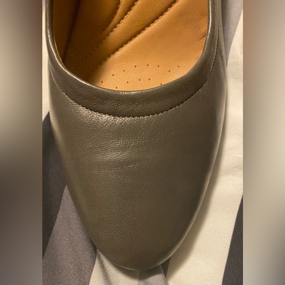 Clarks Women Chryssa Ari Dress Pump size 10M - Picture 12 of 13